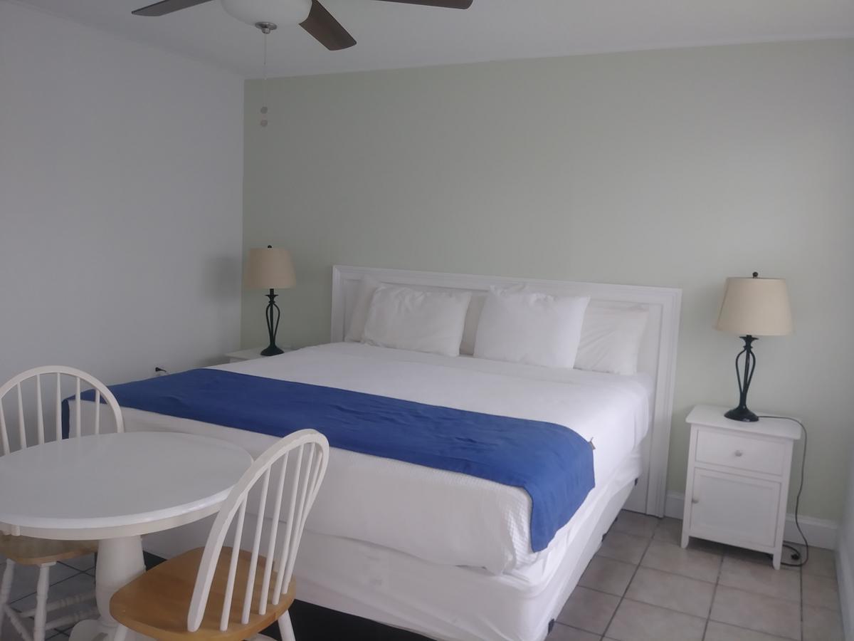 Kingsail Resort Маратон Екстериор снимка